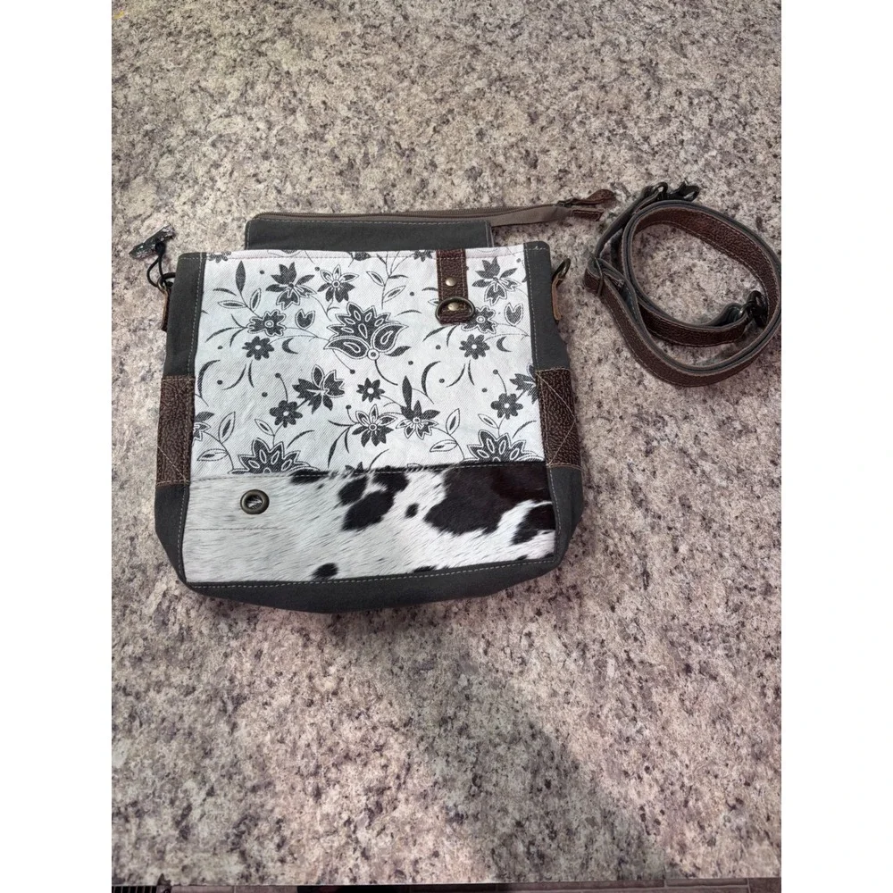 Myra Bag Canvas Cowhide Floral Crossbody Messenger Bag Olive Green Brown New